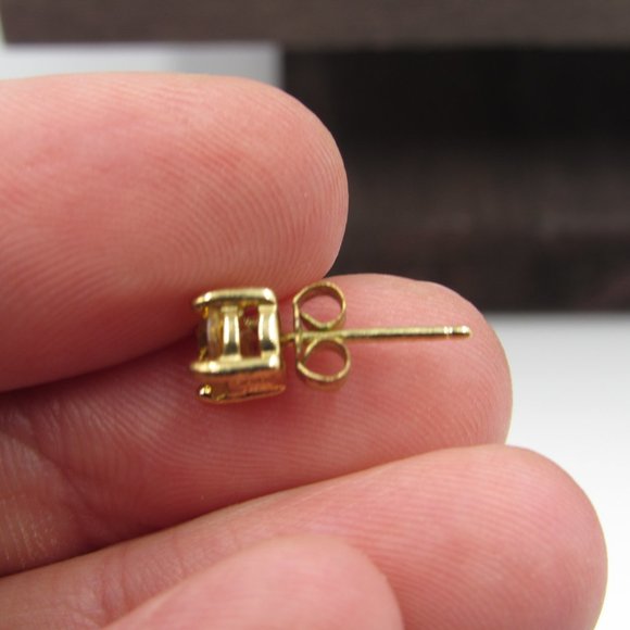 Sterling Silver Citrine Gemstone Stud Earrings - Picture 3 of 6